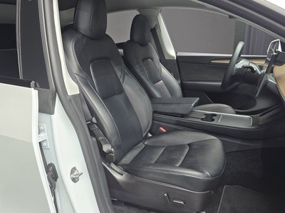 2023 Tesla MODEL Y thumbnail 16