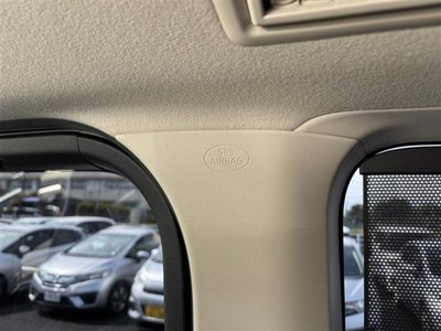 صورة مصغرة 76 لـ 2021 Toyota GRAND ACE