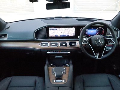 صورة 4 لـ 2026 Mercedes-BENZ GLE