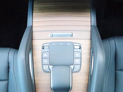 2026 Mercedes-BENZ GLE 缩略图 27