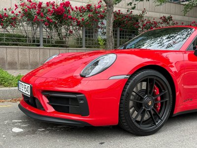 PORSCHE 911 - 2
