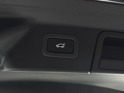 2021 LAND Rover RANGE ROVER VELAR thumbnail 23