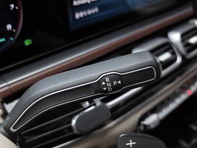 MERCEDES-BENZ GLS - 9