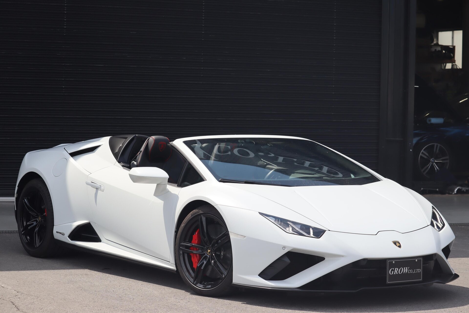 LAMBORGHINI HURACAN SPYDER - View 1