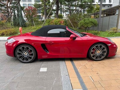 PORSCHE BOXSTER - 4