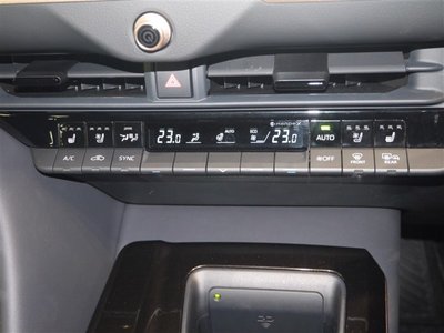 2024 Toyota CROWN SPORT photo 9