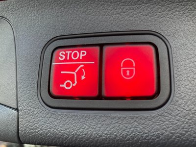 MERCEDES-BENZ GLA-CLASS - 10