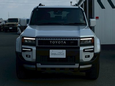 TOYOTA LAND CRUISER 250 - 7