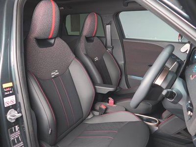 صورة 4 لـ 2025 MINI COOPER ACE MAN