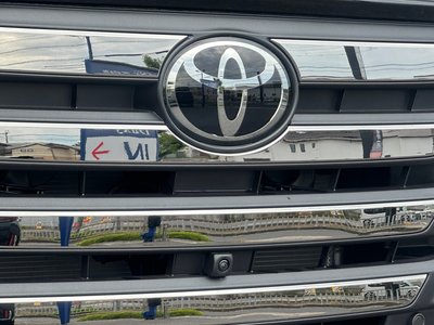 TOYOTA VELLFIRE - 8