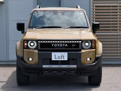 TOYOTA LAND CRUISER - 9