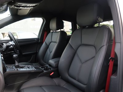 2021 Porsche MACAN 照片 5