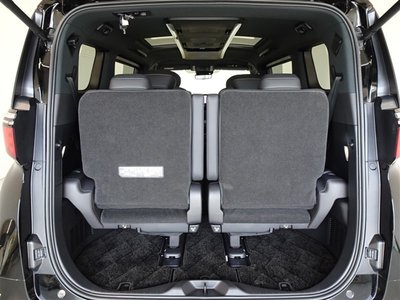2025 TOYOTA ALPHARD 缩略图 24