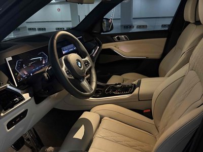 صورة 9 لـ 2026 BMW X5