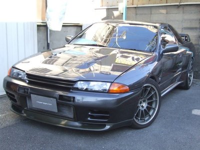 NISSAN SKYLINE GT-R