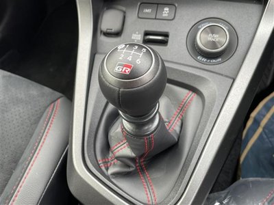 2025 Toyota GR YARIS — миниатюра 14
