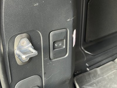 2021 LAND Rover DEFENDER 缩略图 32