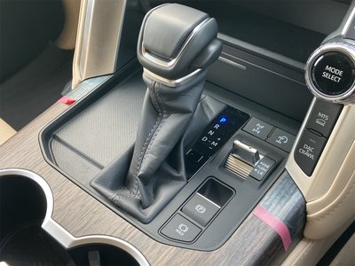 2023 Toyota LAND CRUISER 300 缩略图 35