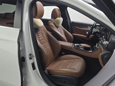 MERCEDES-BENZ E-CLASS - 10