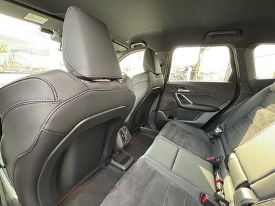 2025 BMW IX1 照片 4