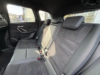 2025 BMW IX1 照片 5