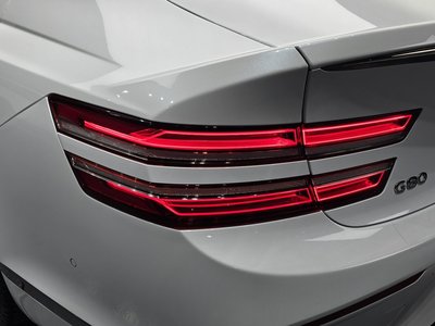 GENESIS G80 (RG3) - 10