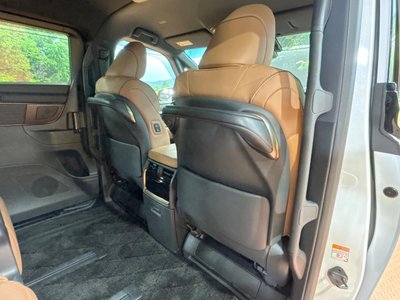 صورة مصغرة 72 لـ 2024 Toyota VELLFIRE
