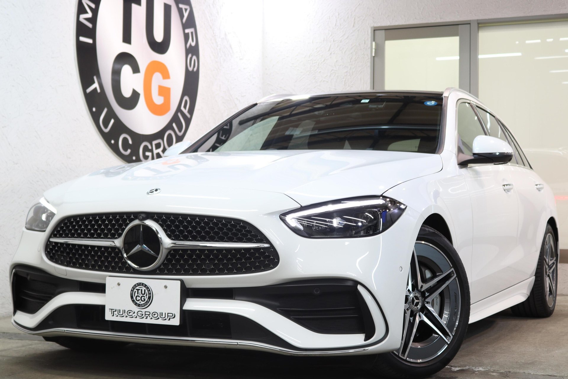 MERCEDES-BENZ C-CLASS - View 1