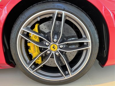 2018 FERRARI 488 SPIDER thumbnail 23