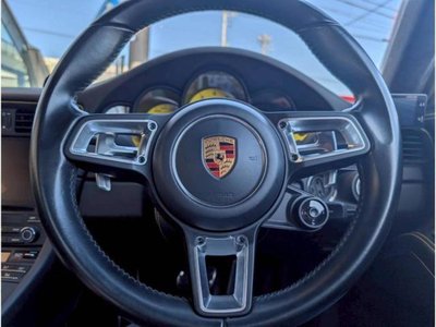 2018 Porsche 911 — миниатюра 31