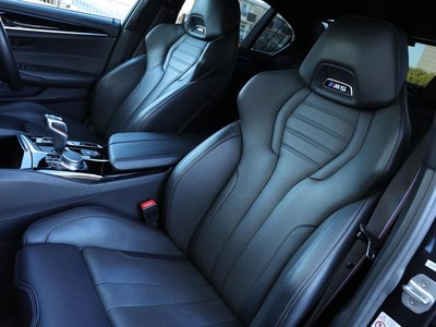 2018 BMW M5 缩略图 64