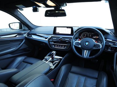 2018 BMW M5 照片 6