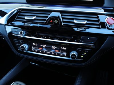 2018 BMW M5 缩略图 74