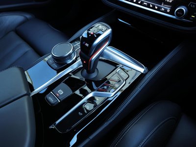 2018 BMW M5 缩略图 70