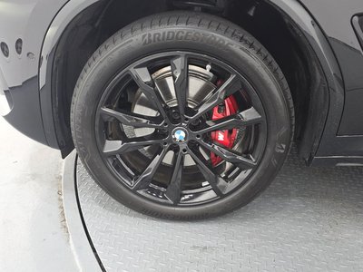 2025 BMW X4 photo 6