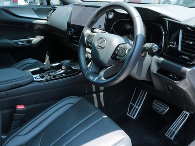صورة مصغرة 30 لـ 2023 Lexus NX