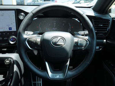 صورة مصغرة 40 لـ 2023 Lexus NX