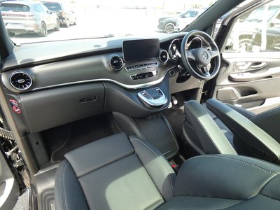 صورة 6 لـ 2022 Mercedes-BENZ V-CLASS