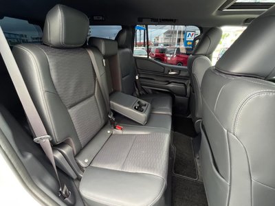 TOYOTA LAND CRUISER 250 - 10