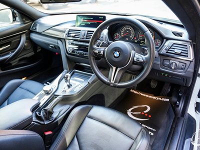 صورة 3 لـ 2017 BMW M4 COUPE