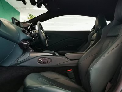 2024 Aston Martin VANTAGE — миниатюра 19