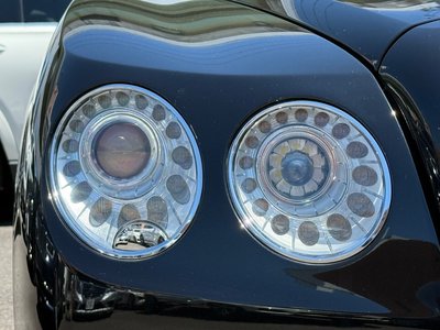 2014 Bentley FLYING SPUR photo 10