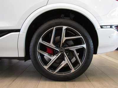 2026 AUDI SQ6 E-TRON 缩略图 46