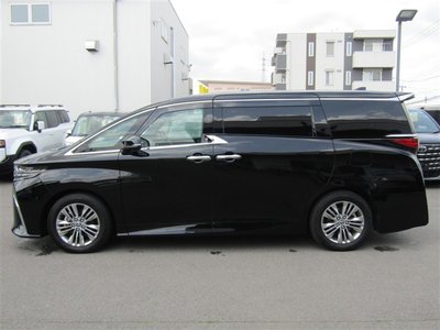 TOYOTA ALPHARD - 3