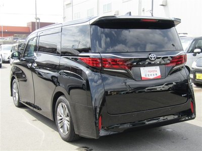 TOYOTA ALPHARD - 4