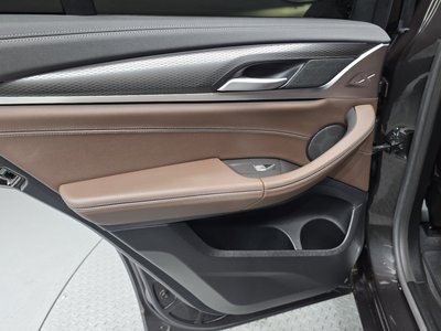2023 BMW X4 — миниатюра 15