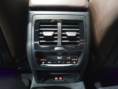 2023 BMW X4 — миниатюра 31
