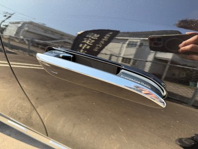 MERCEDES-BENZ E-CLASS - 10