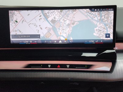 2025 BMW 5 SERIES — миниатюра 13