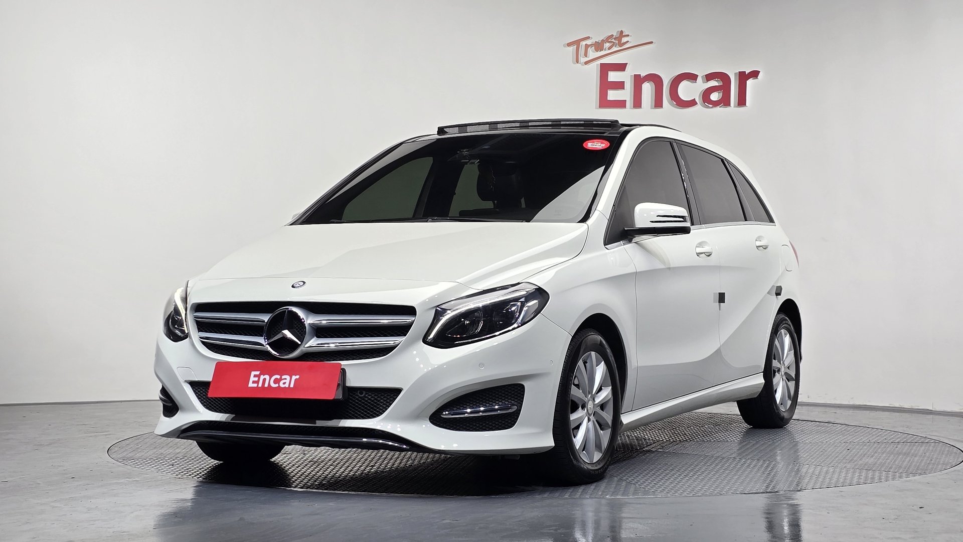 MERCEDES-BENZ B-CLASS - View 1